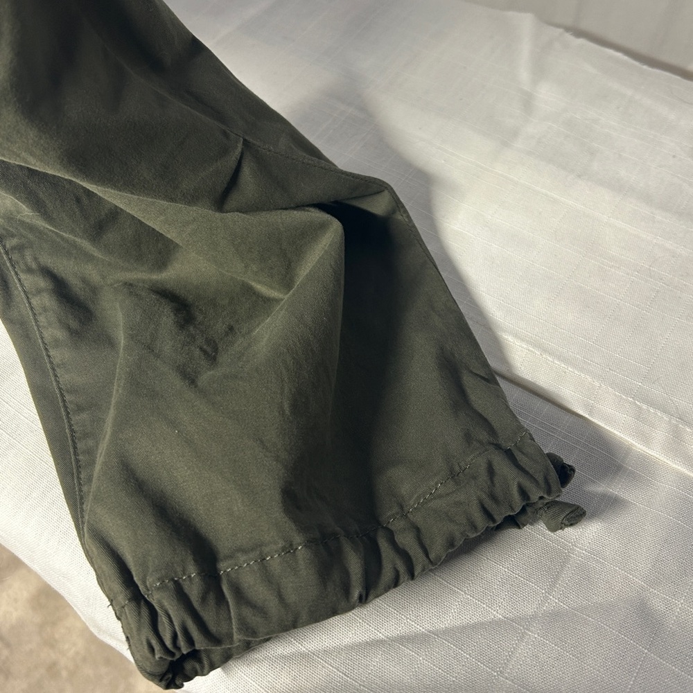 Gwen Olive Cargo Pants - Picture 7 of 11